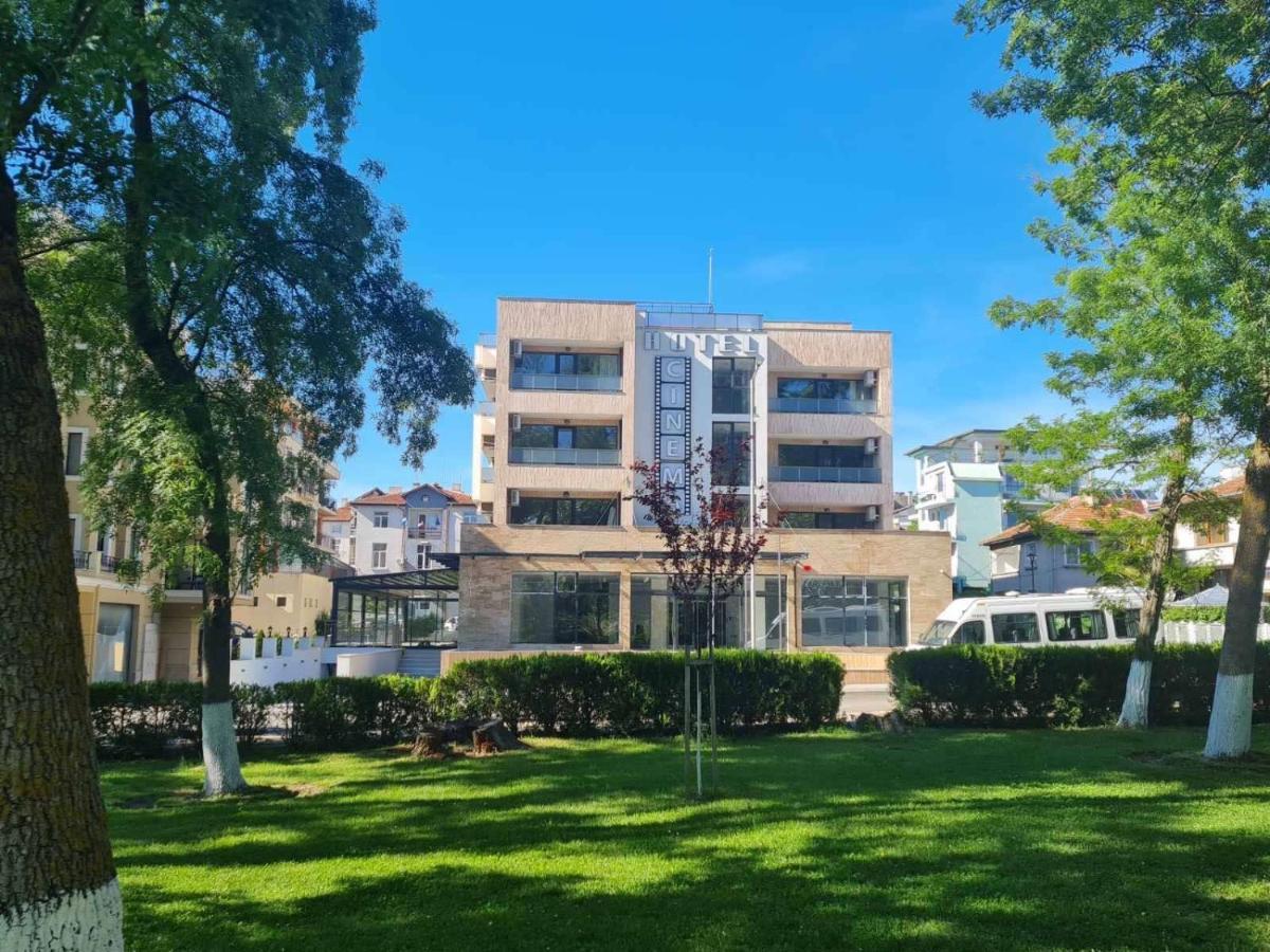 Cinema Hotel Приморско Экстерьер фото