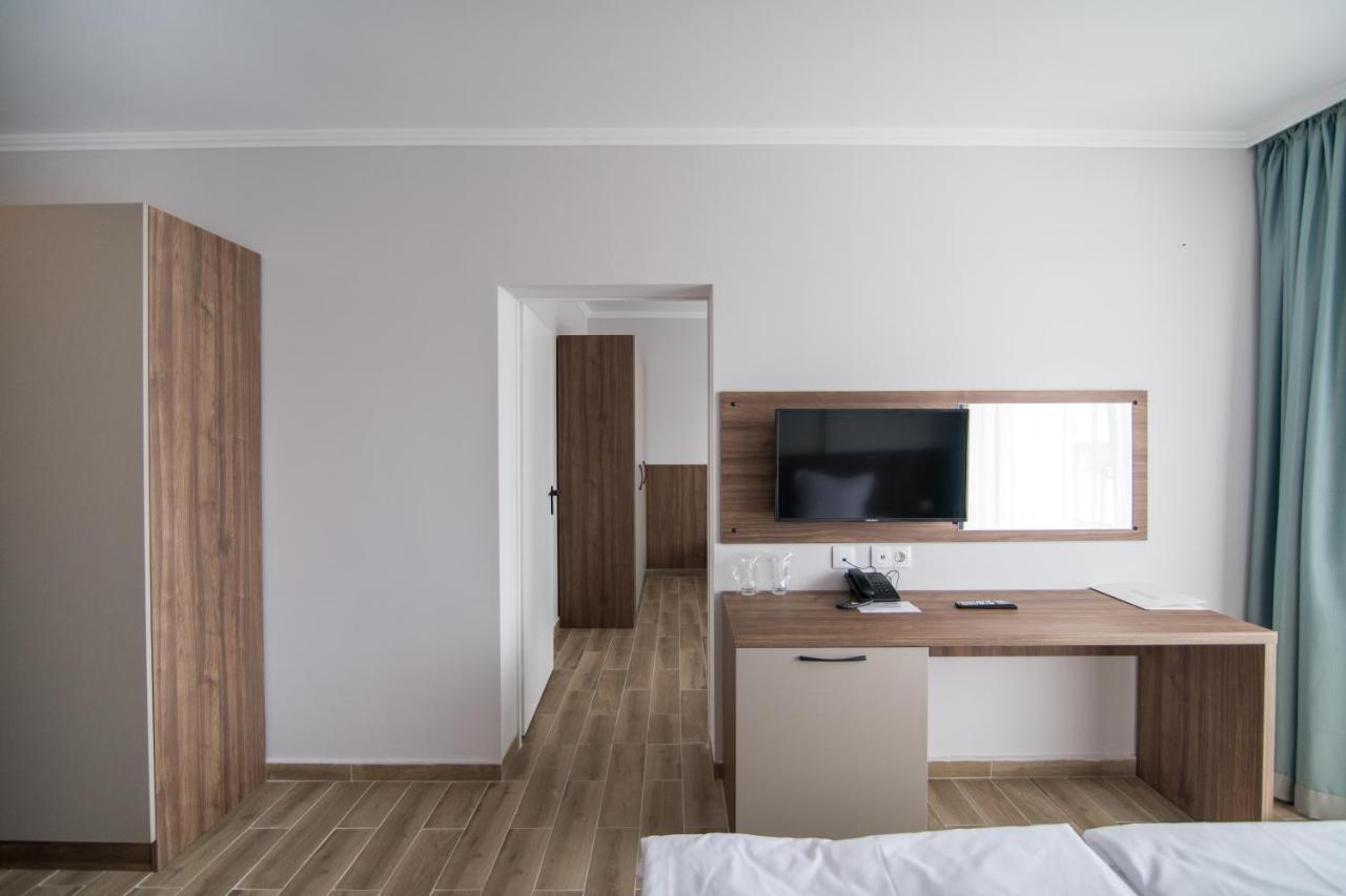 Cinema Hotel Приморско Экстерьер фото